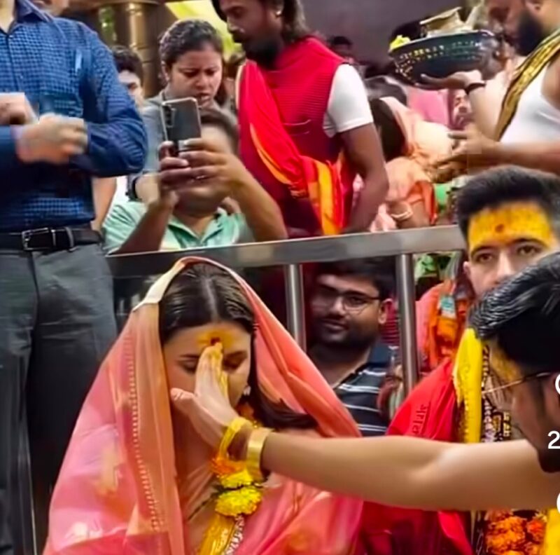 Parineeti Chopra With Raghav Chadha 